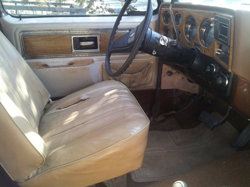 Illustration for article titled At $2,995, Is This 1977 Chevy Blazer Chalet A Camper That One Day Might Pamper?